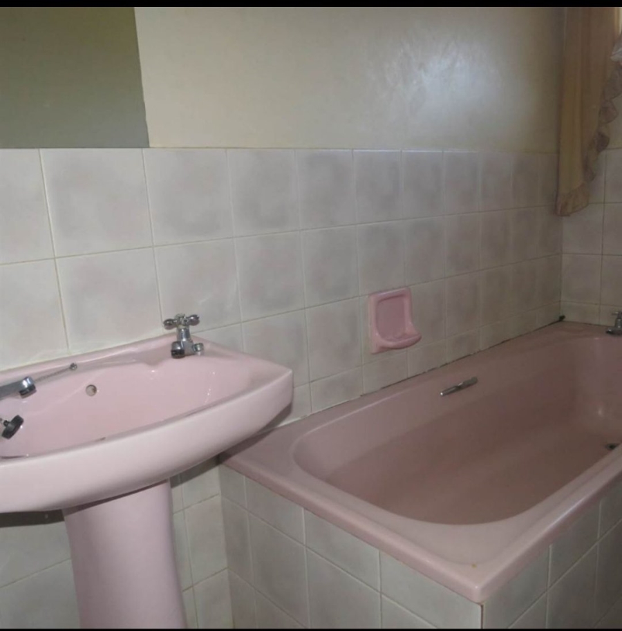 3 Bedroom Property for Sale in Queenstown Central Eastern Cape